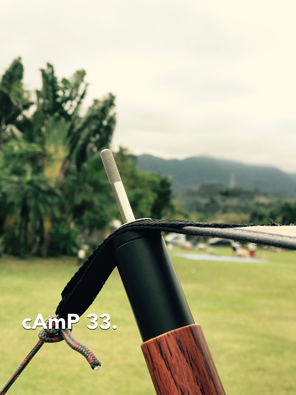 cAmP33可調節高度木紋營柱 4